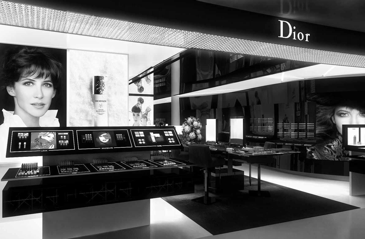 DIOR品牌商店设计(图2)